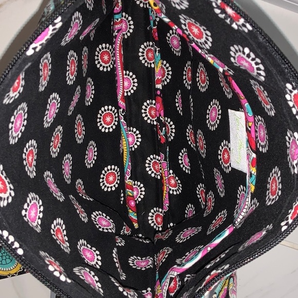 Vera Bradley Parisian Paisley Hipster Crossbody Bag Quilted NWT Purse - Picture 5 of 9